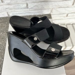 Calvin Klein Yanz Stretch Elastic Stretch Textile Sandals Sz 7